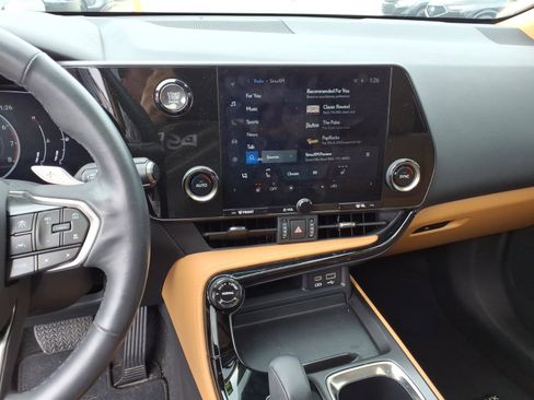 Used 2024 Lexus NX 350 AWD w/ Cold Area Package image 9