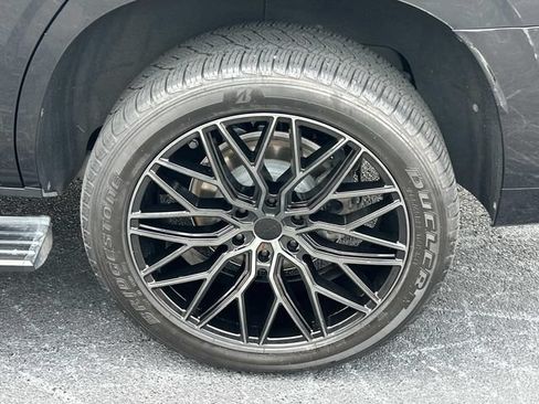 Used 2022 Cadillac Escalade Sport w/ Touring Package AWD/4WD image 14
