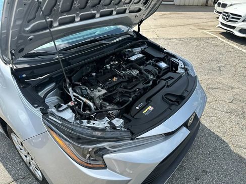 Used 2024 Toyota Corolla LE FWD image 31