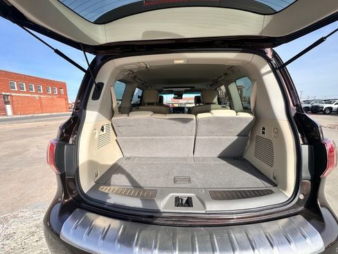Used 2017 INFINITI QX80 4WD w/ Deluxe Technology Package image 12