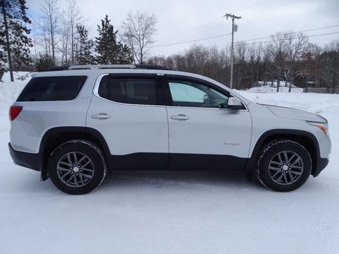 Used 2018 GMC Acadia SLT image 52