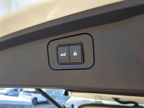 New 2026 INFINITI QX80 Luxe w/ Cargo Package image 28