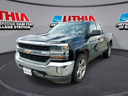 Used 2017 Chevrolet Silverado 1500 LT w/ Texas Edition RWD image 1