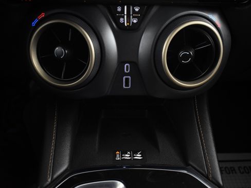 Used 2023 Chevrolet Blazer Premier w/ Driver Confidence II Package image 44