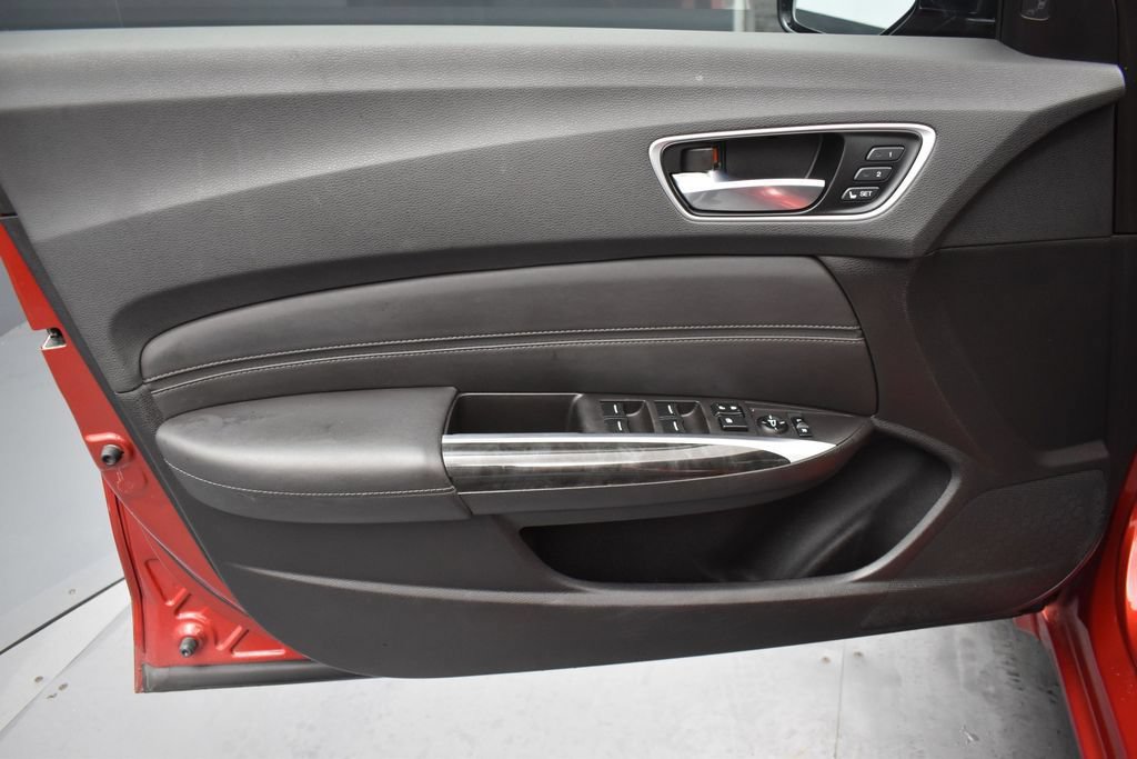 Used 2020 Acura TLX w/ Technology Package FWD image 5