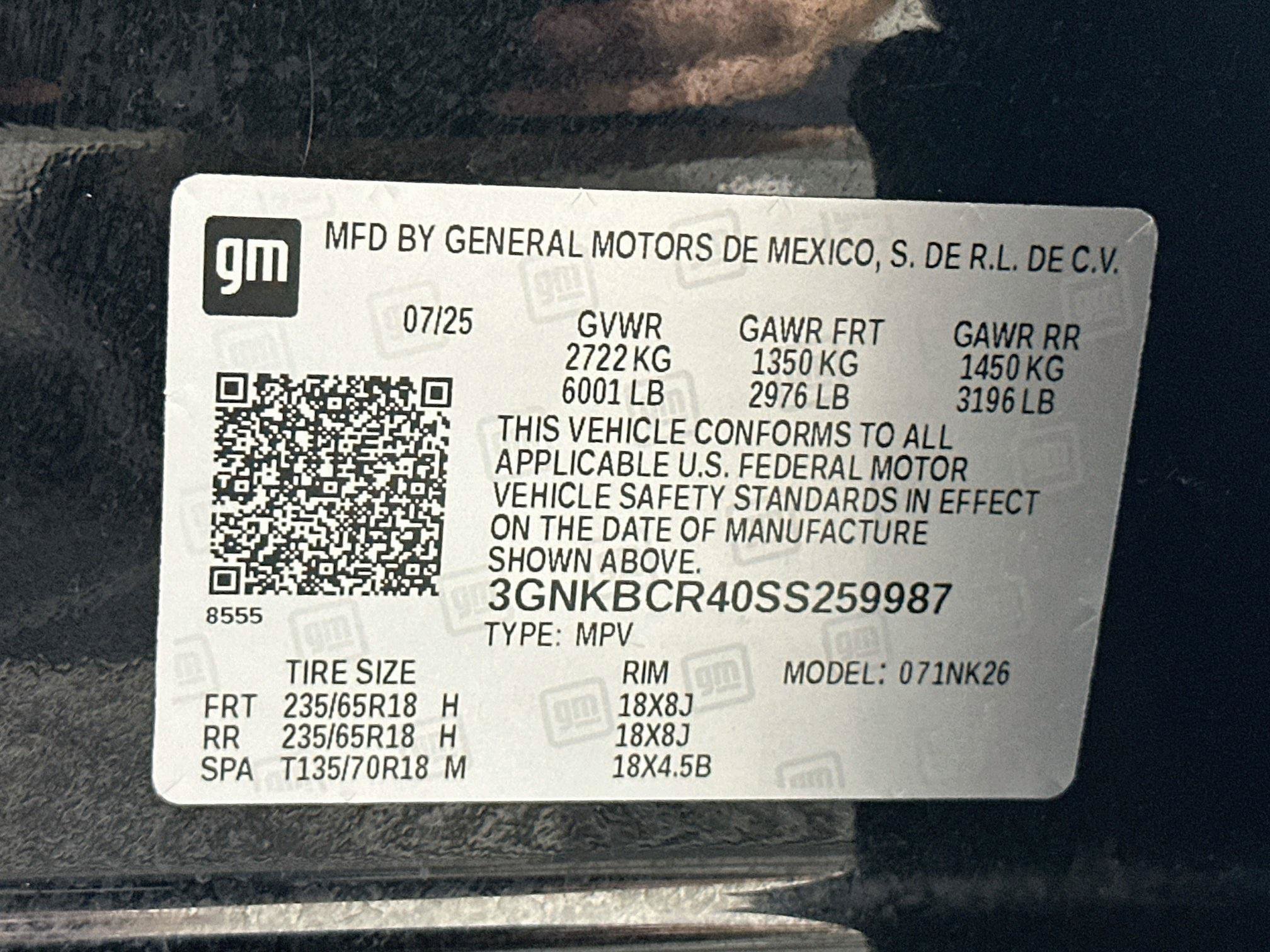 Used 2025 Chevrolet Blazer LT FWD image 12
