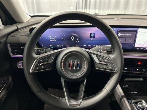 New 2025 Buick Envision Preferred image 32