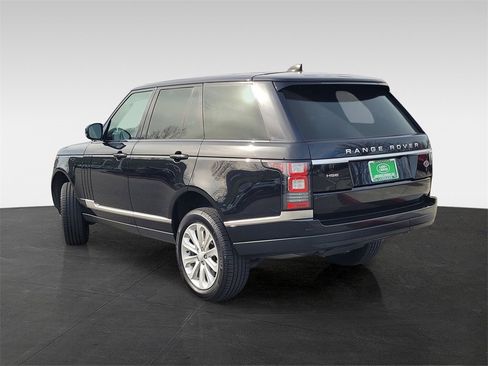 Used 2017 Land Rover Range Rover HSE image 4