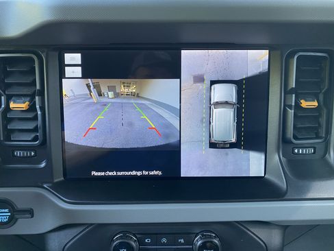 Used 2023 Ford Bronco Badlands AWD/4WD image 25