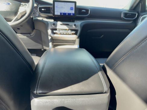 Certified 2023 Ford Explorer XLT w/ Equipment Group 202A image 32