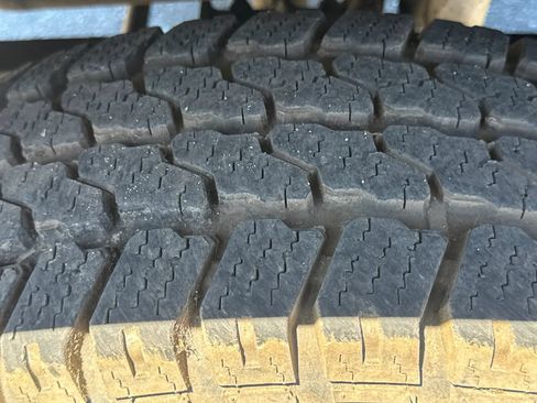 Used 1993 Dodge D/W Truck 250 AWD/4WD image 16