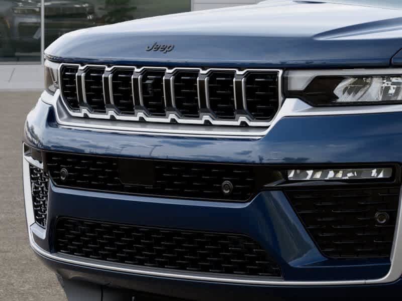 New 2027 Jeep Grand Cherokee Summit AWD/4WD image 11