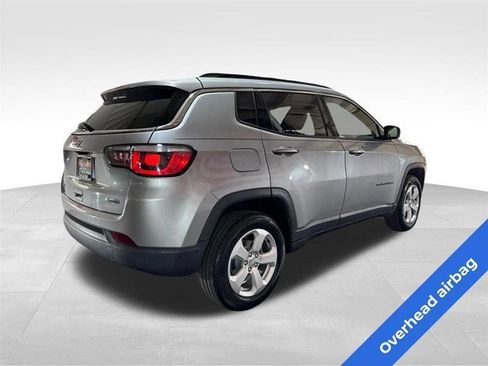 Used 2019 Jeep Compass Latitude w/ Cold Weather Group image 5