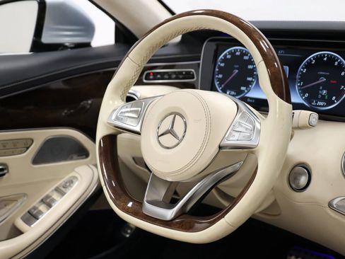 Used 2017 Mercedes-Benz S 550 Cabriolet image 64