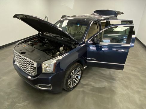 Used 2019 GMC Yukon Denali w/ Denali Ultimate Package image 49