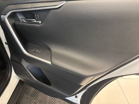 Used 2021 Toyota RAV4 XSE image 31