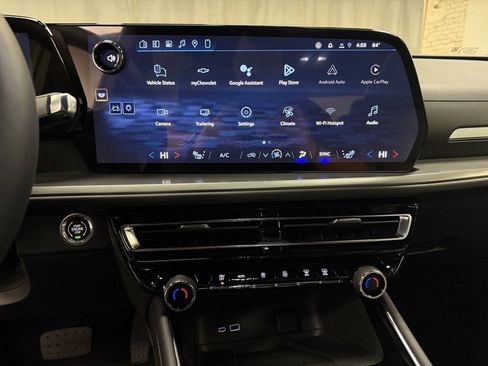 New 2026 Chevrolet Traverse LT w/ LPO, Floor Liner Package image 30