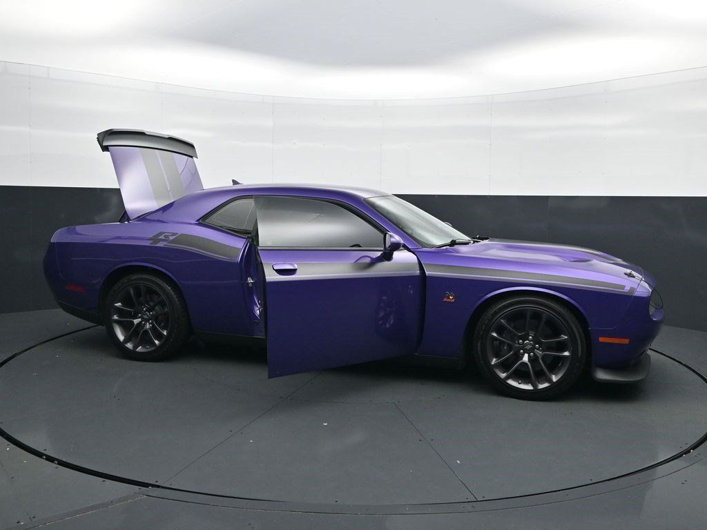 Used 2023 Dodge Challenger R/T Scat Pack RWD image 43