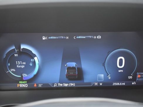 Used 2024 Ford F150 Lightning Lariat image 20