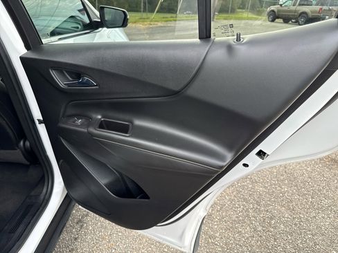 Used 2019 Chevrolet Equinox Premier image 17