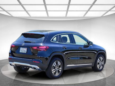 Used 2026 Mercedes-Benz GLA 250 image 3