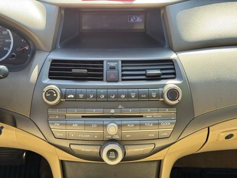Used 2010 Honda Accord LX image 12