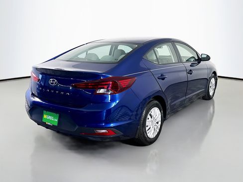 Used 2019 Hyundai Elantra SE image 10