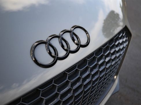 Used 2018 Audi R8 V10 plus image 14