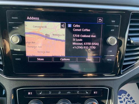 Used 2020 Volkswagen Atlas Cross Sport SEL Premium R-Line image 31