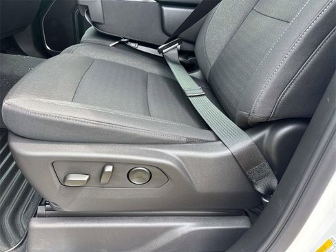 New 2025 GMC Sierra 1500 SLE w/ Snow Plow Prep Package image 4