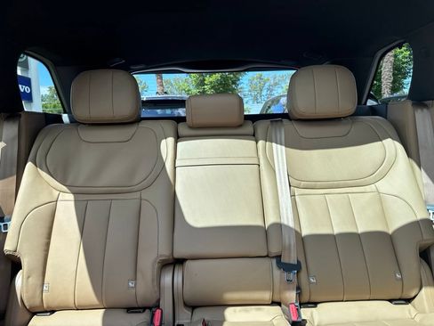 New 2026 Land Rover Range Rover Sport SE AWD/4WD image 18