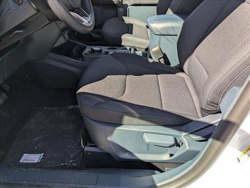 New 2025 Ford Maverick XL image 4