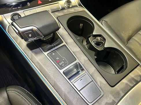 Certified 2025 Audi A6 3.0T Premium AWD/4WD image 11