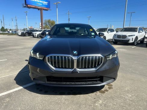 Certified 2026 BMW 530i w/ Premium Package image 4