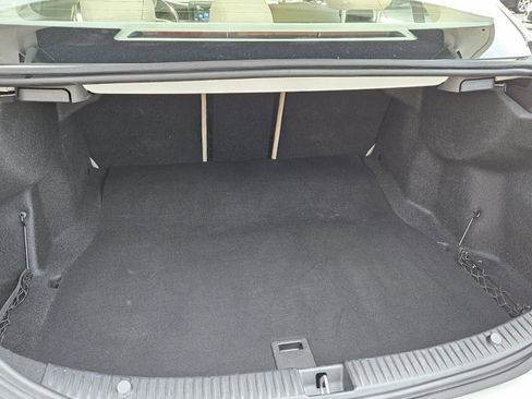 Used 2016 Mercedes-Benz C 300 Sedan image 6