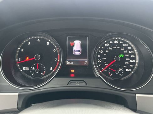 Used 2021 Volkswagen Atlas Cross Sport S image 10