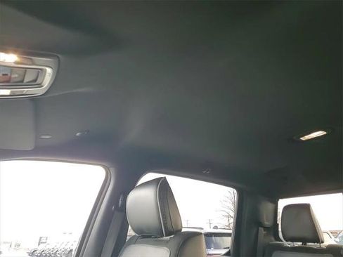 New 2025 RAM 1500 Laramie image 19