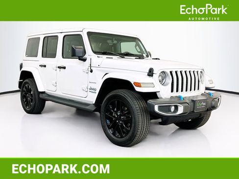 Used 2022 Jeep Wrangler Unlimited Sahara w/ Cold Weather Group AWD/4WD image 1
