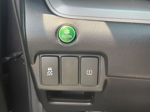 Used 2015 Honda CR-V LX image 26