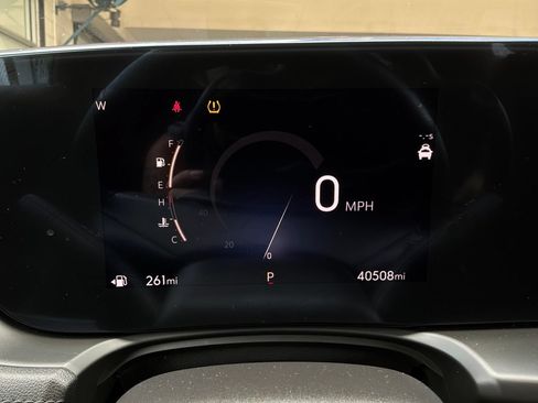 Used 2025 Buick Encore GX Preferred FWD image 36