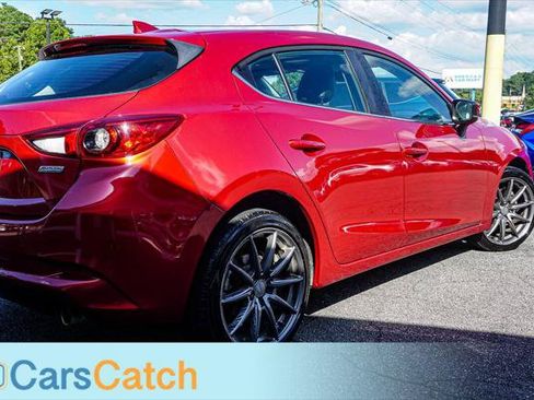 Used 2018 MAZDA MAZDA3 Touring FWD image 6