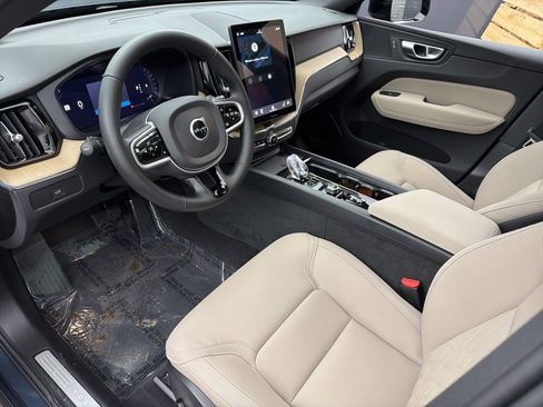 Used 2026 Volvo XC60 B5 Plus w/ Protection Package Premier image 11