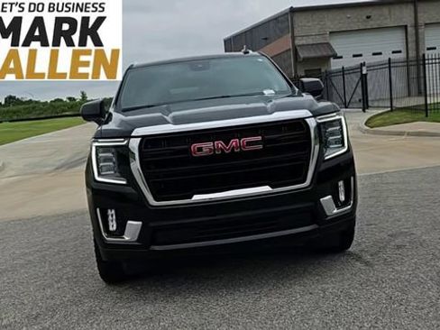 Used 2023 GMC Yukon XL SLE w/ Max Trailering Package AWD/4WD image 3