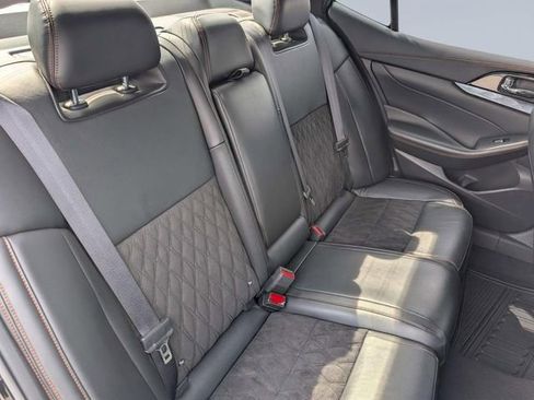 Used 2023 Nissan Maxima SR w/ Sport Mat Group image 20
