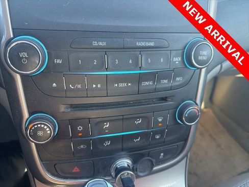 Used 2015 Chevrolet Malibu LS image 14