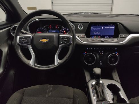 Used 2021 Chevrolet Blazer LT FWD image 22