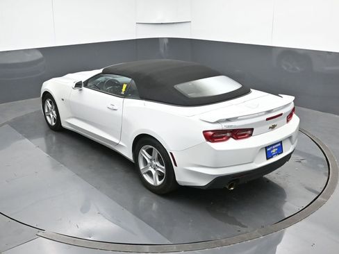 Used 2022 Chevrolet Camaro LT image 41