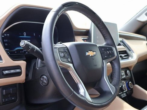 Used 2024 Chevrolet Tahoe Premier w/ Advanced Technology Package AWD/4WD image 28