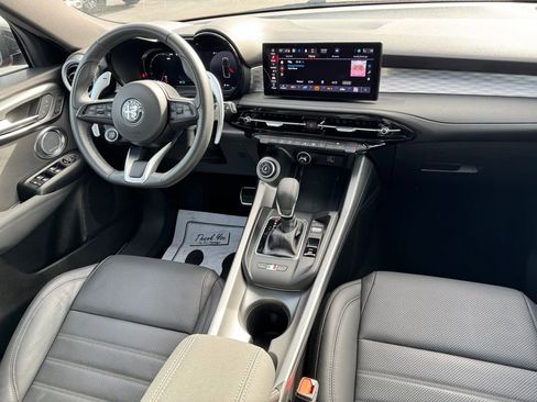 Used 2024 Alfa Romeo Tonale Veloce image 12