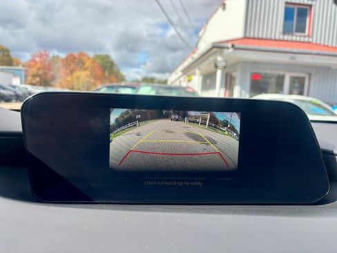 Used 2023 MAZDA MAZDA3 s image 21